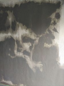 姫路市にて塗装が剥落した戸建ての外壁塗装