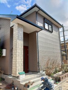 姫路市的形町にて築17年戸建て住宅屋根・外壁塗装