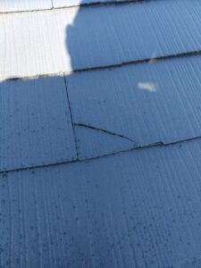 屋根材　ひび割れ補修