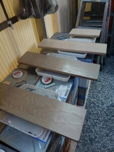 姫路市網干区にて家具塗装〈ダイニングの飾り棚塗装〉 施工後